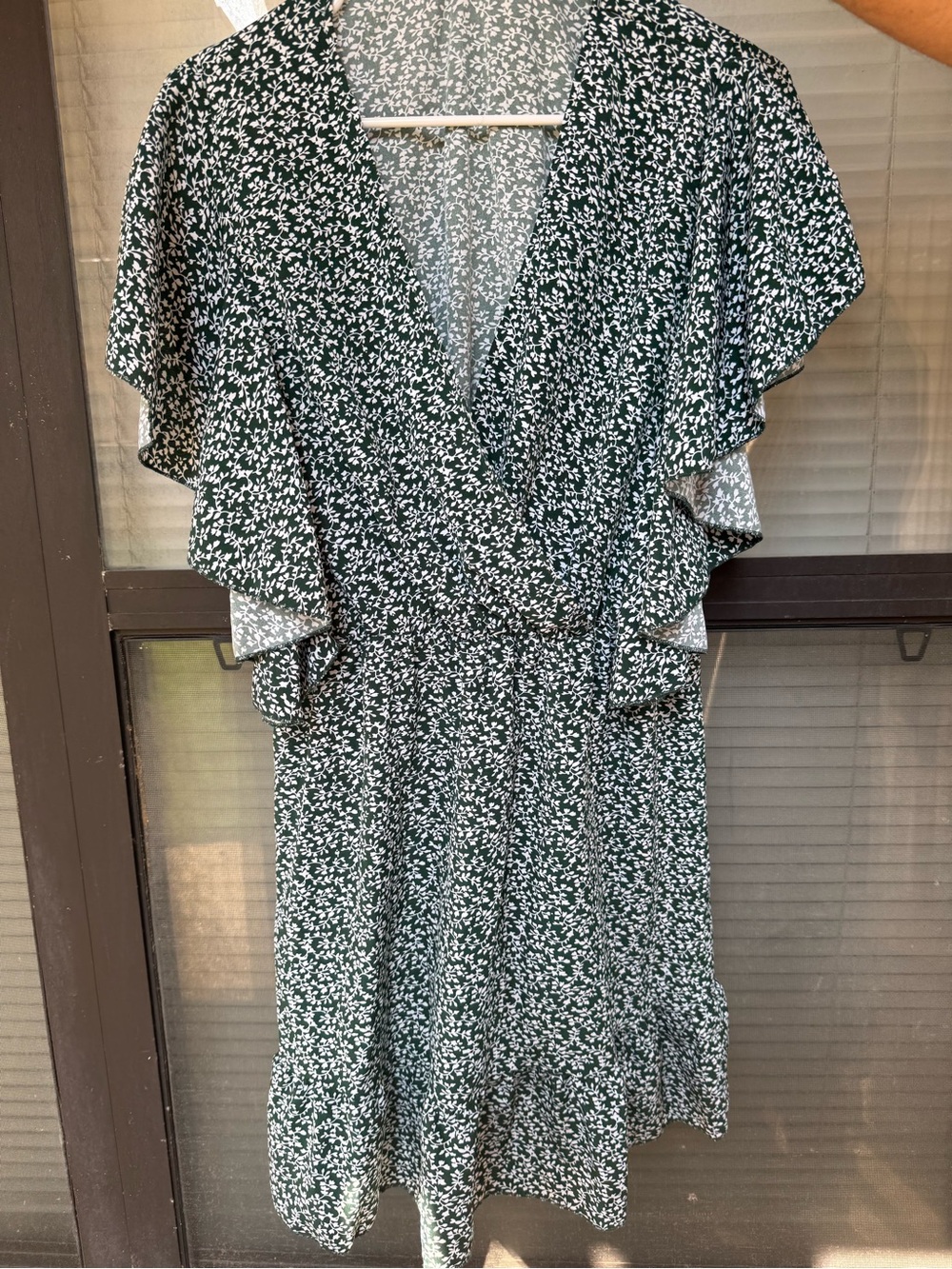 SHEIN Dark Green Floral Wrap Mini Dress with Ruffle Sleeves